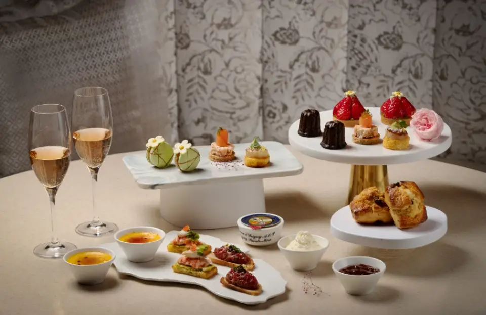 cdp-tea-set-960x623-20230331