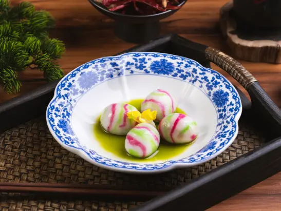 Spicy Sichuan Steamed Glutinous Rice Balls with Spring Onion Oil