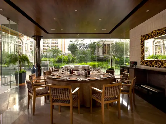THE GLASSHOUSE AT TERRAZA