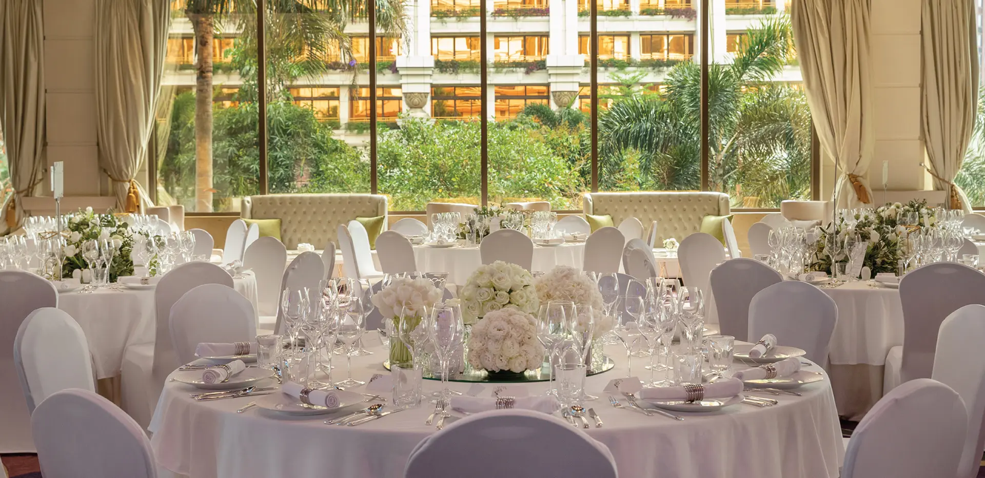 corporate-event-banquet_1.jpg
