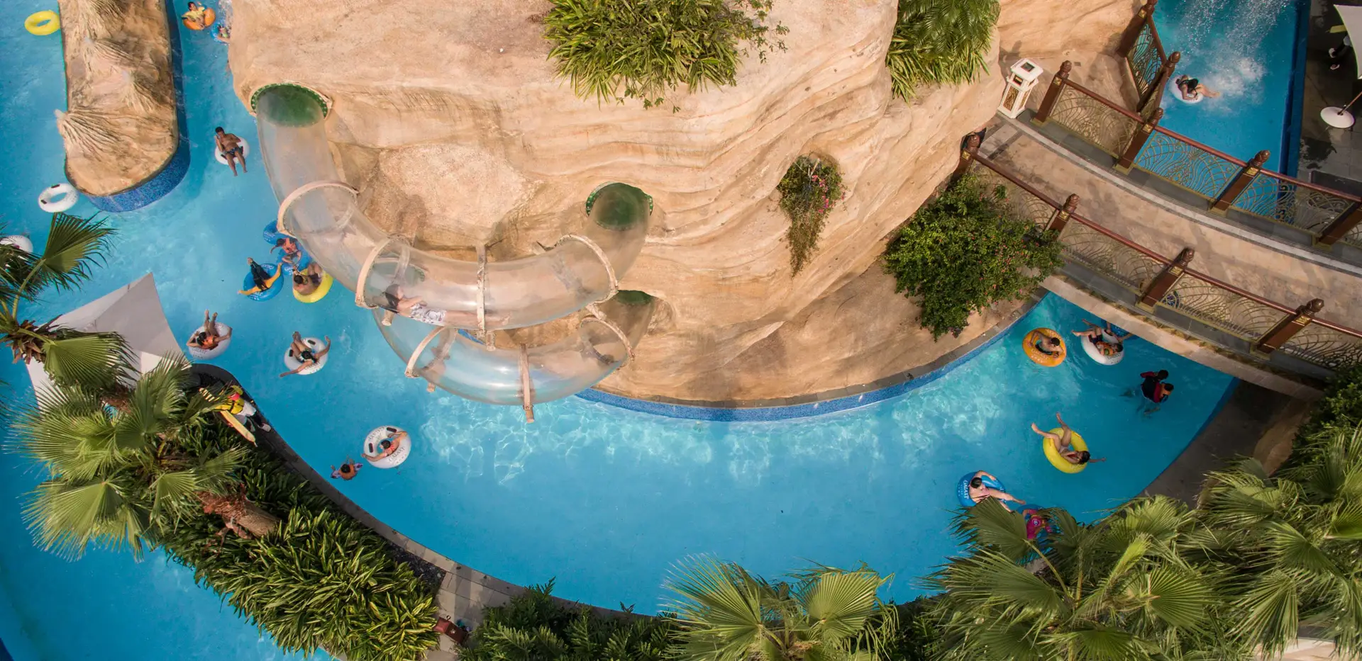 Waterslide Mountain - 1920x933