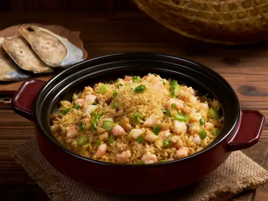 Fried Brown Rice and White Rice with Salted Fish_Seafood and Grated Ginger_547x411_4.jpg