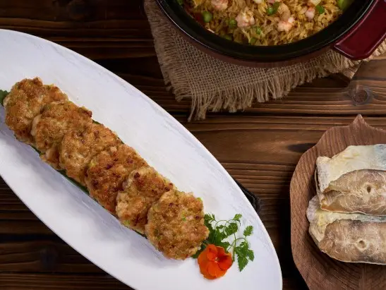 Pan_fried Pork Patty with Salted Fish_547x411_1.jpg
