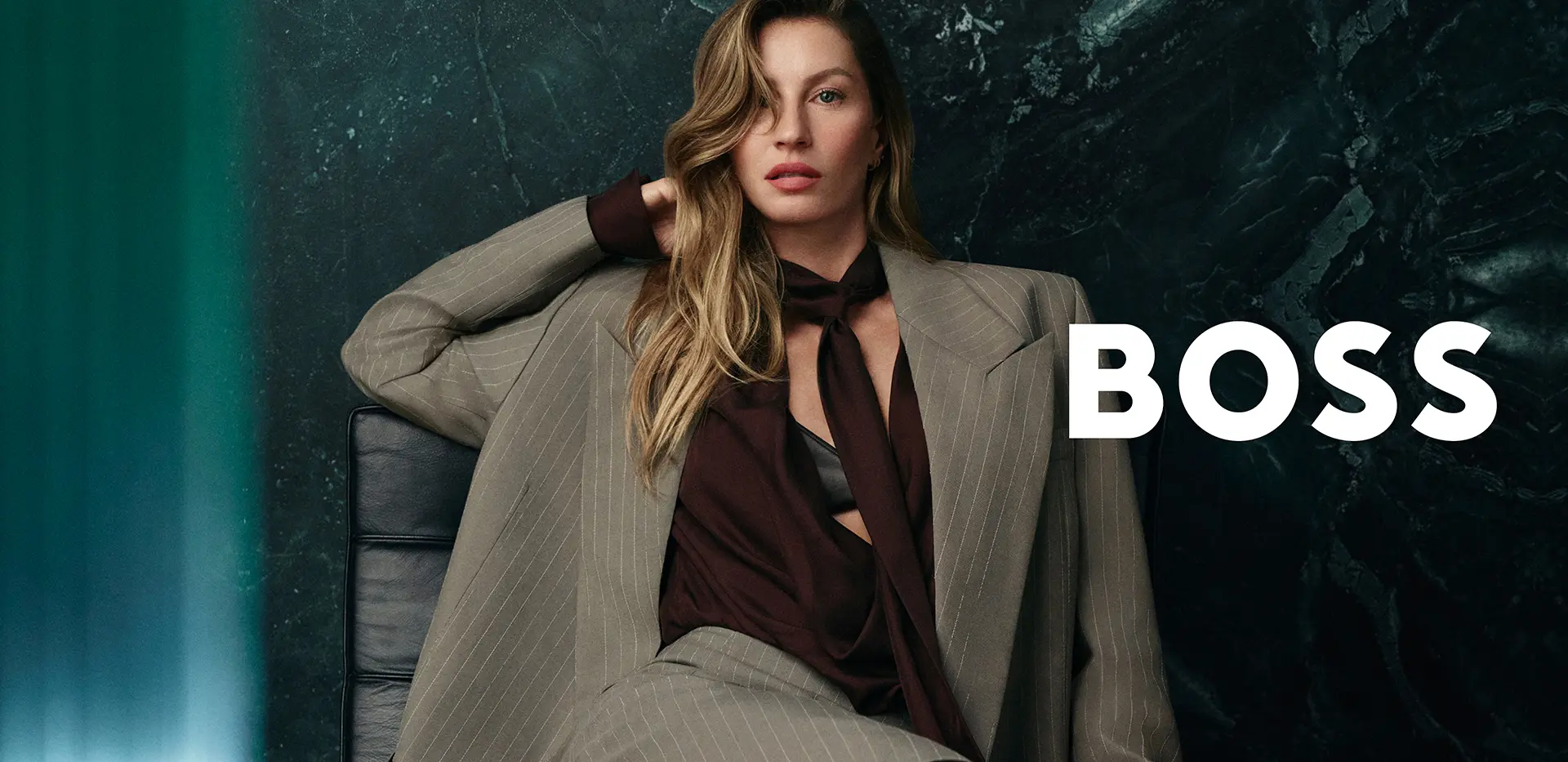 170377_339446_BOSS_WI24_WEB_SINGLE_1920x933_F_Gisele_Look2_01_V1