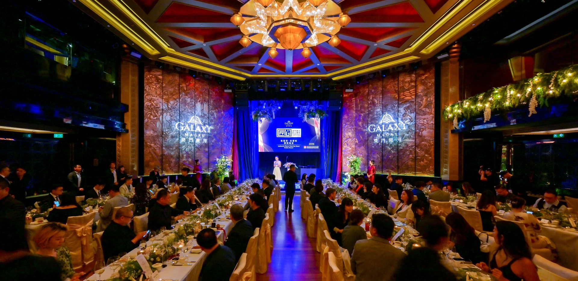 1920x933_CR photo
