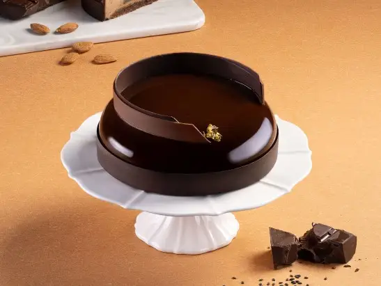 4-Nagomi_Chocolate almond sesame mousse cake_547x411