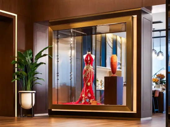 Andaz Artpiece Phoenix Rising and Juxtapose (750 x 560)
