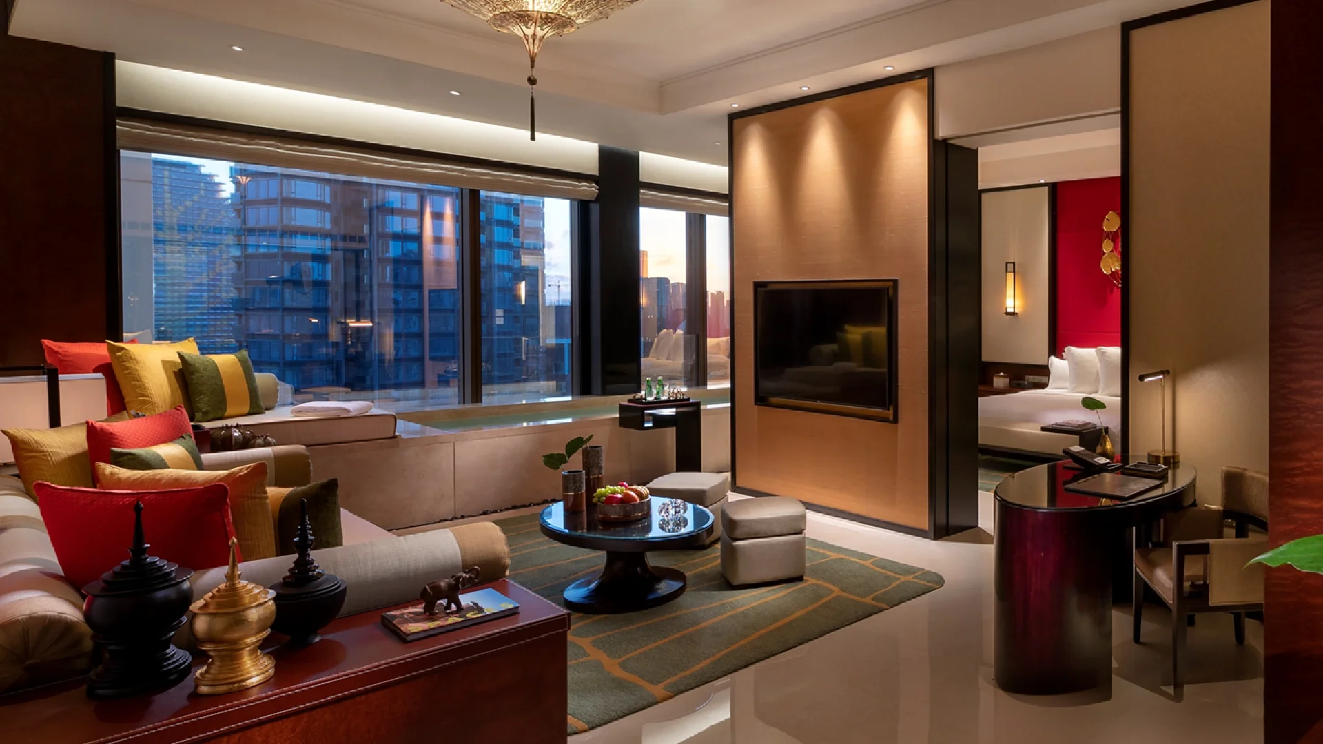 Banyan Pool Suite_1920_1080