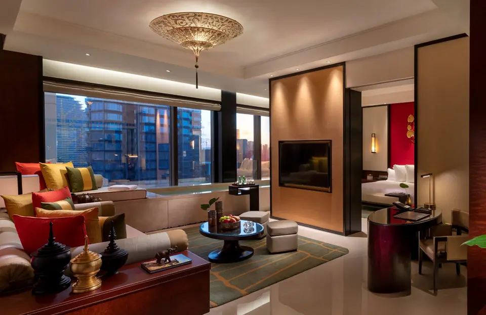 Banyan Pool Suite_920_623
