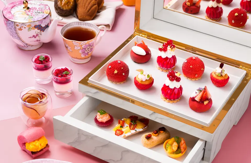 CHA BEI Red Treasures Afternoon Tea_960_623