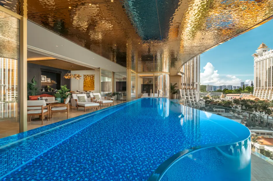 Capella_Hotel_Listing_935_623