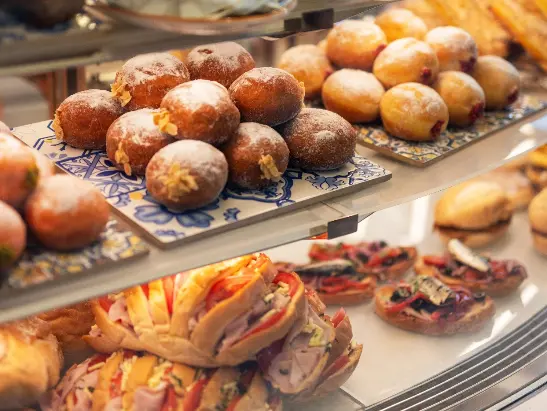 Casa da Rosa_Food Counter_547x411