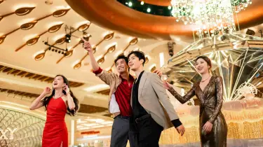 Embrace Good Luck at Galaxy Macau_1815x1210