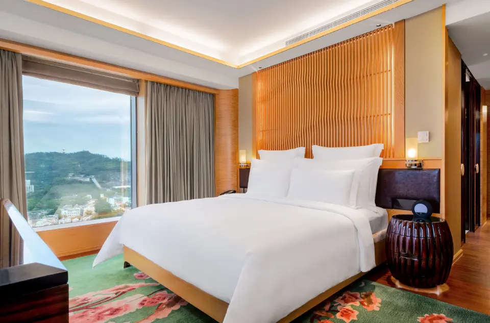 Galaxy Hotel Stay Longer_960x633