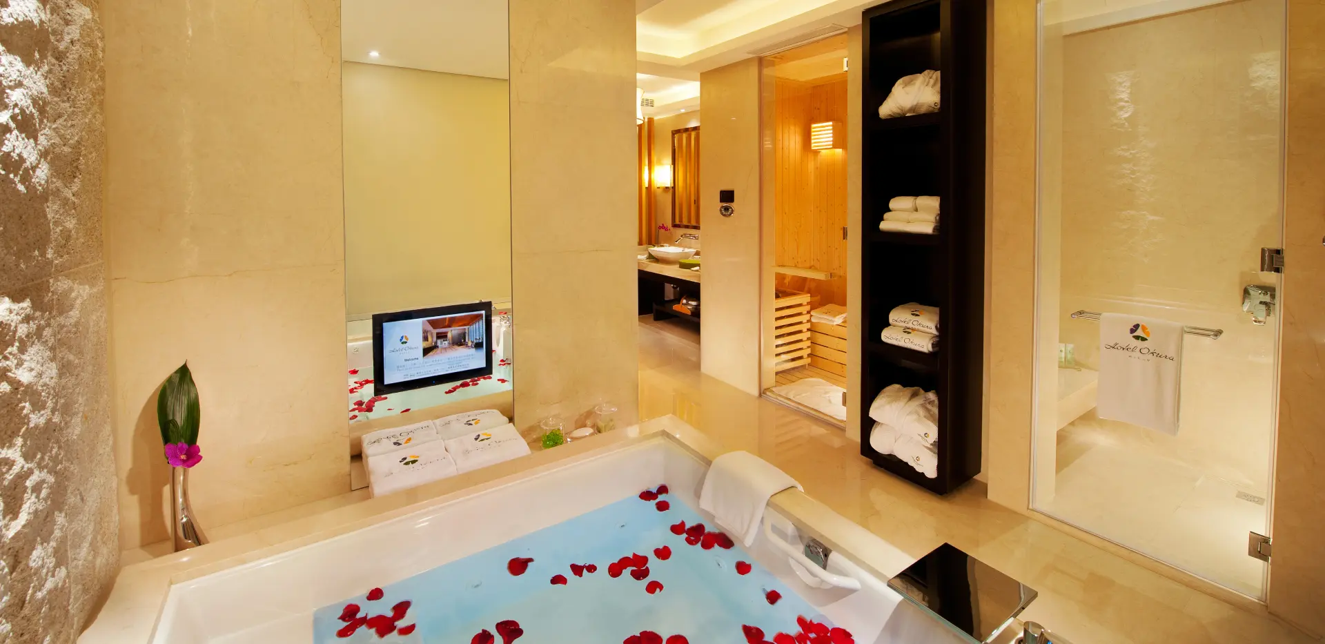 HOM_Imperial Suite_3 (1920x933)