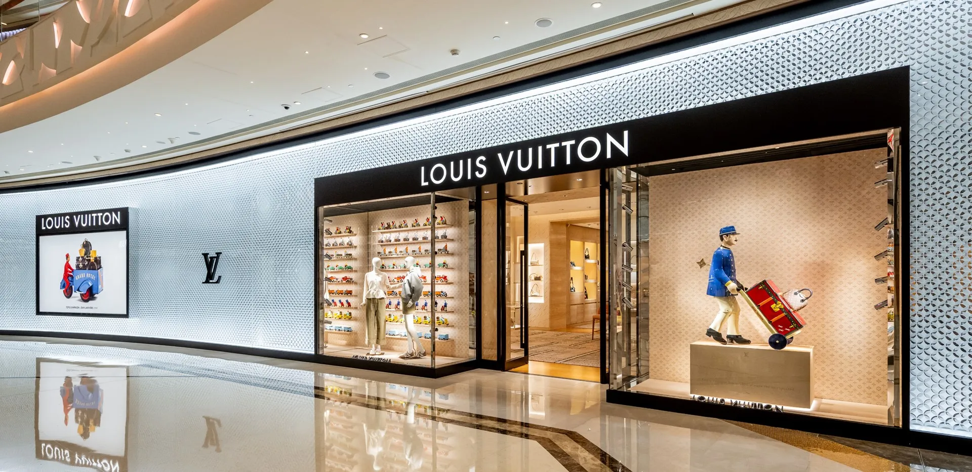 LOUIS VUITTON_1920_3