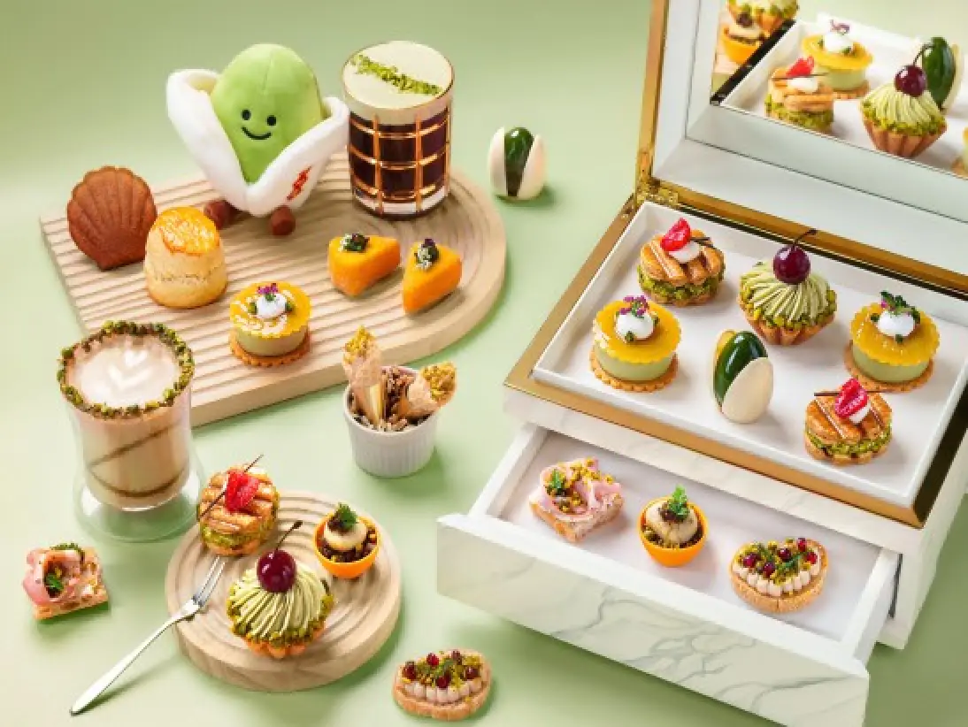 Pistachio_Tea_Set_Hor_547x411
