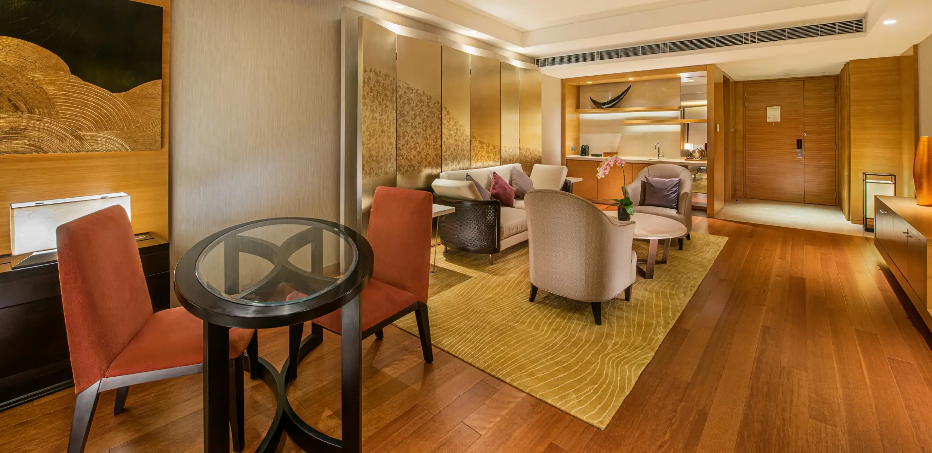 Premier Suite - Living Room 2 (1920x933)