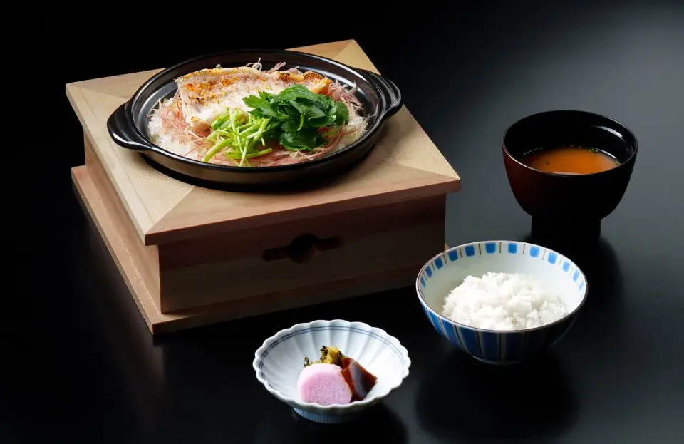 Yamazato Ayatsuki Kaiseki_960x623