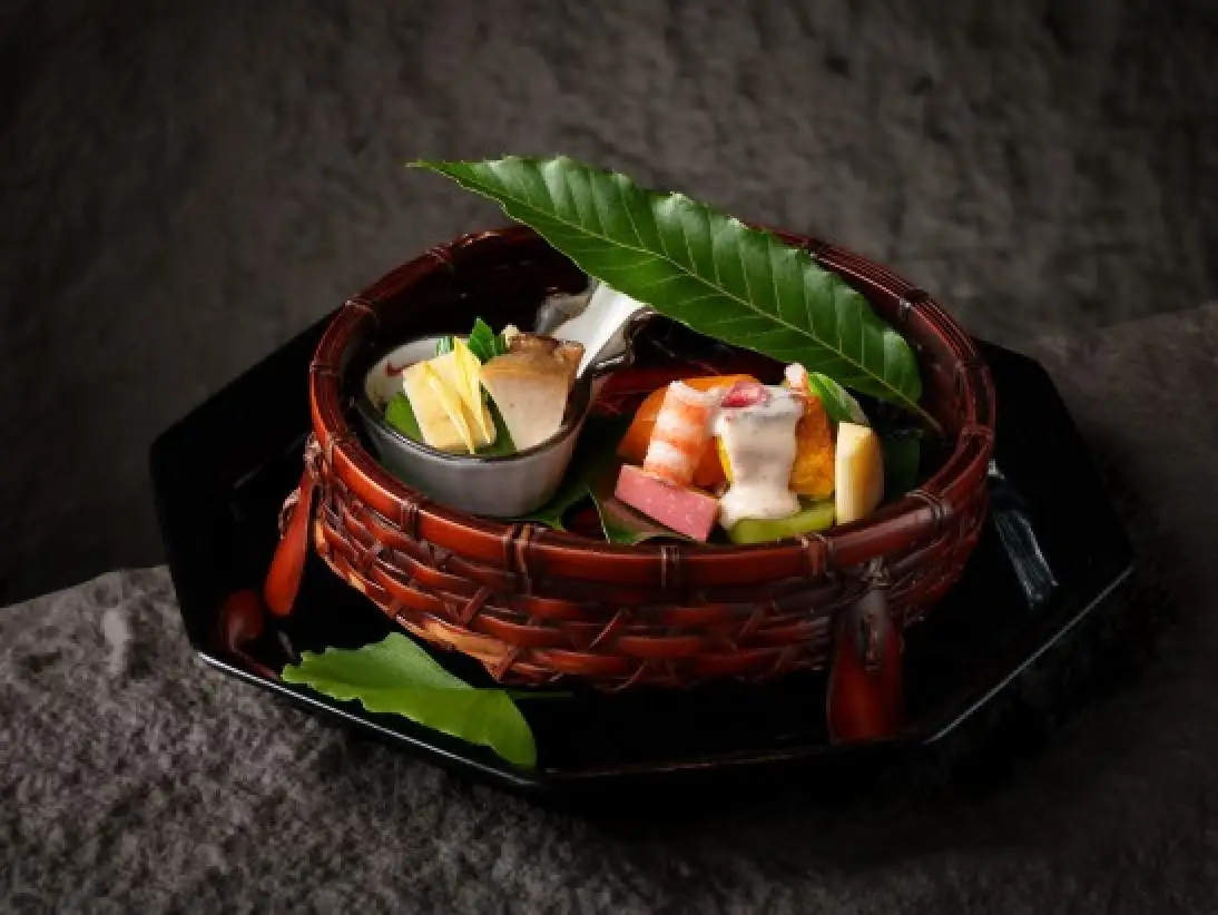 Yamazato_Kannazuki_Kaiseki_547x411
