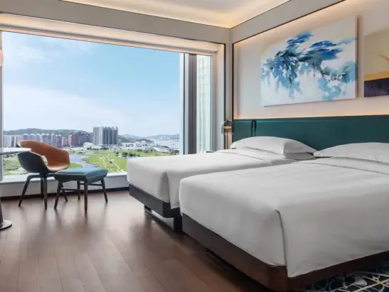 2 Twin Beds