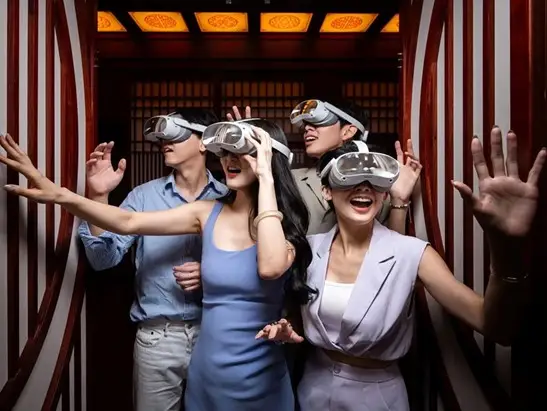 clj_vr_547x411.jpg Alternative text