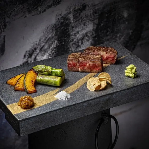 dining listing 547 x 411