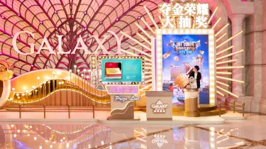 gold_glory_galaxy_03