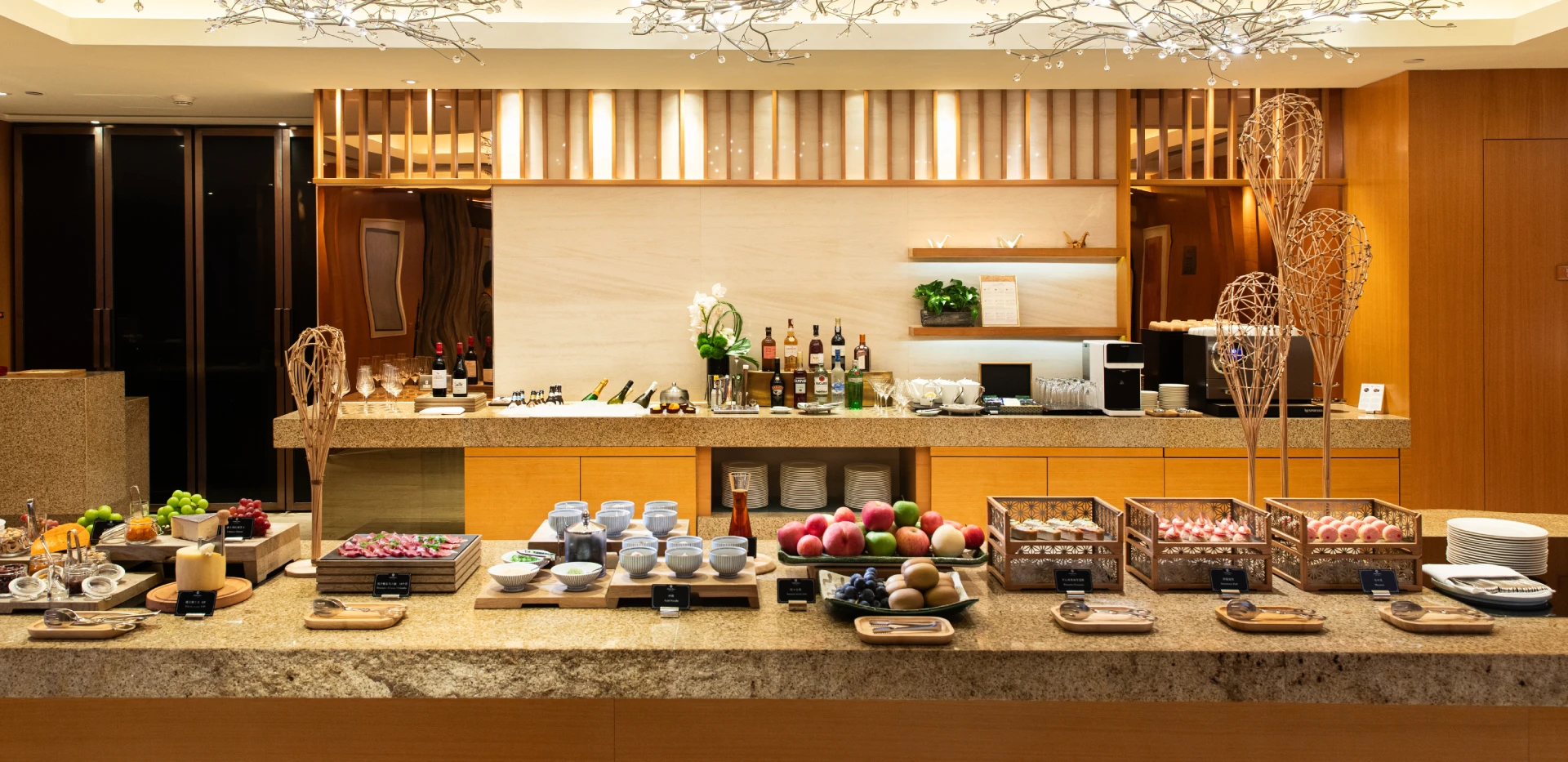 hom_executive_lounge_3