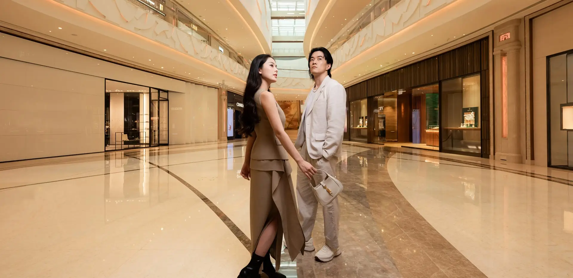 shopping_Promenade_1920